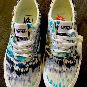 Vans size 6.5 Women